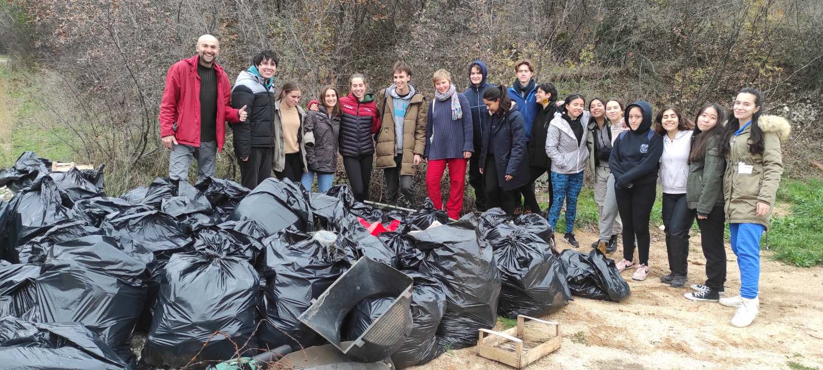 Eko HUB BLAGAJ/Novi Val Održao Akciju čišćenja Na Području Bunskih Kanala